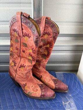 Tony Lama Cowboy Boots